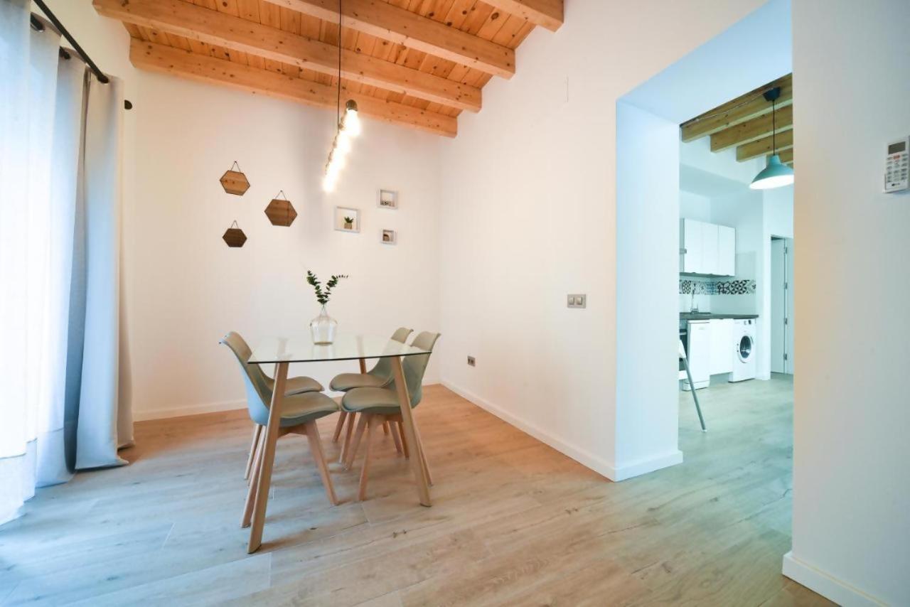 Hostfy Centro Alameda Apartment Sevilla Bagian luar foto