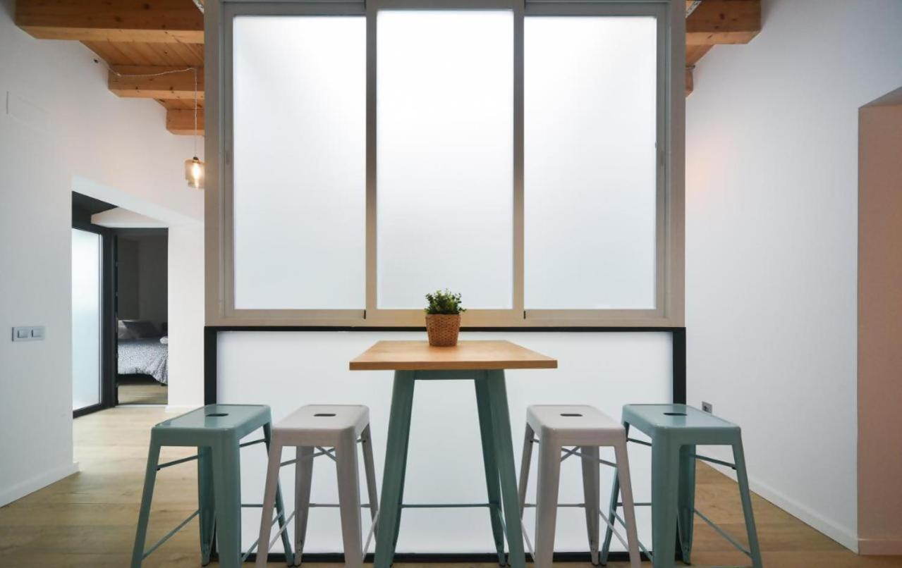 Hostfy Centro Alameda Apartment Sevilla Bagian luar foto